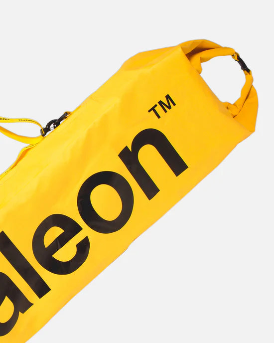 BATALEON_TRAVEL_GETAWAY_BOARDBAG_YELLOW-2-2021