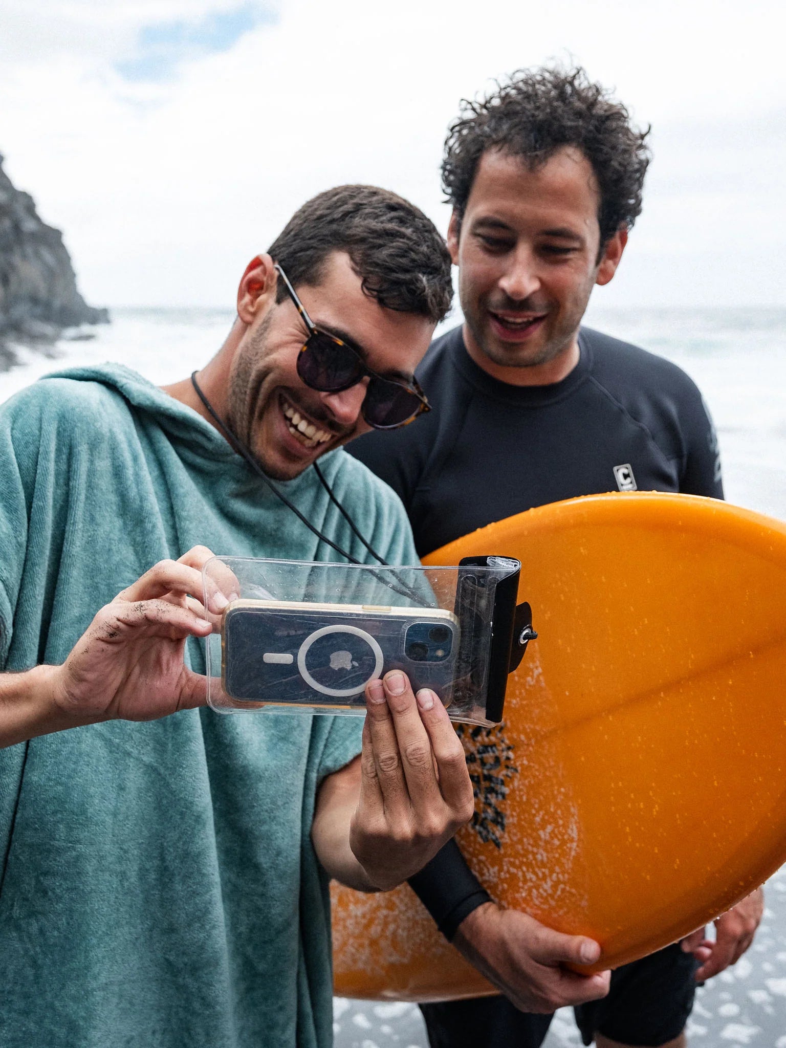 Vattentätt telefonskal (transparent)