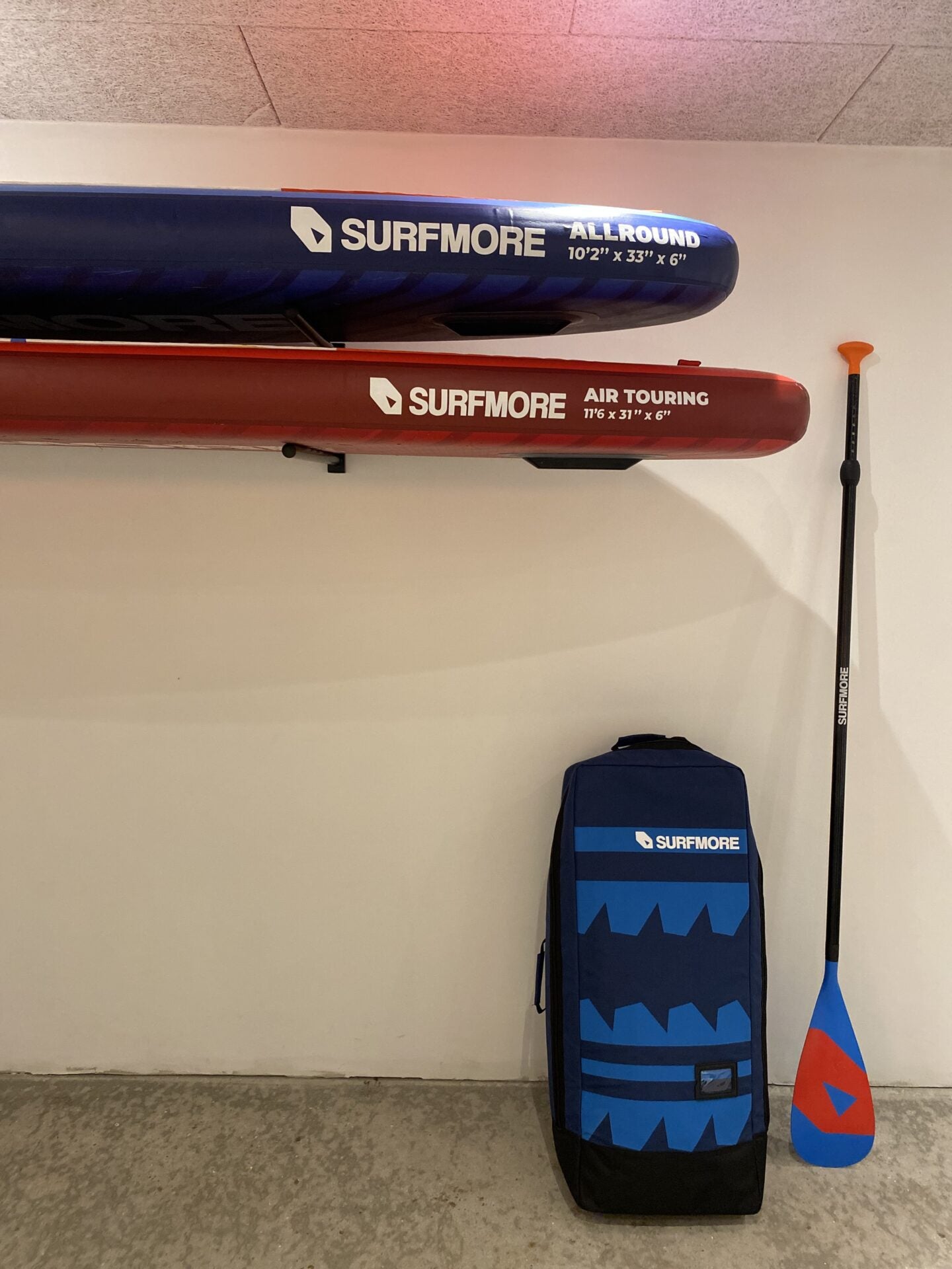 surfmore-vaegophaeng-wall-rack-sup-board