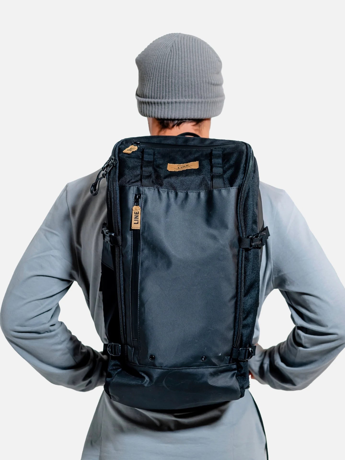 line-remote-pack-sort-2025-bagfra-paa-person