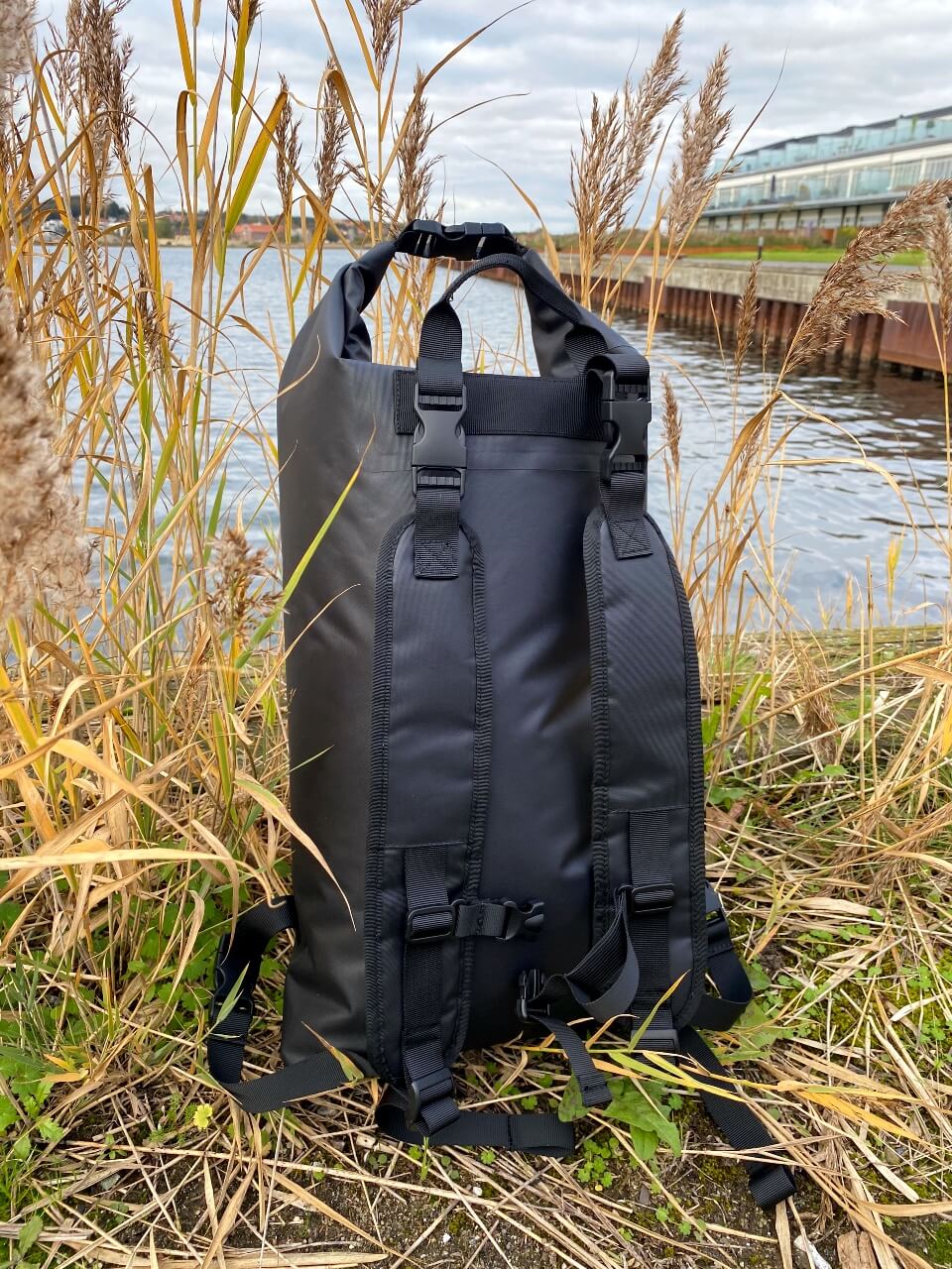 surfmore-vandtaet-rygsaek-07