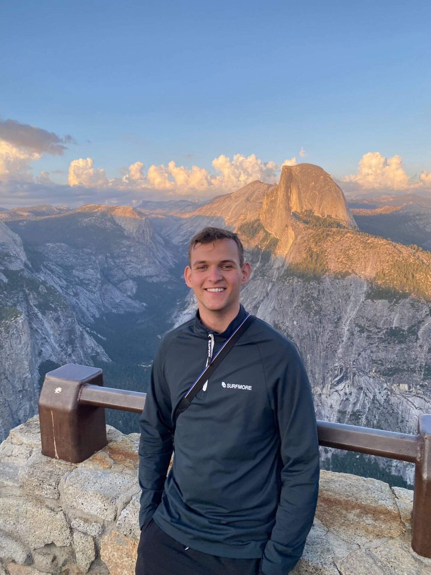 surfmore-pullover-yosemite-gunnar