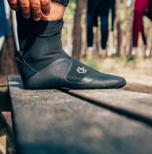 manera-x10d-3-mm-split-toe-neopren-sko-01