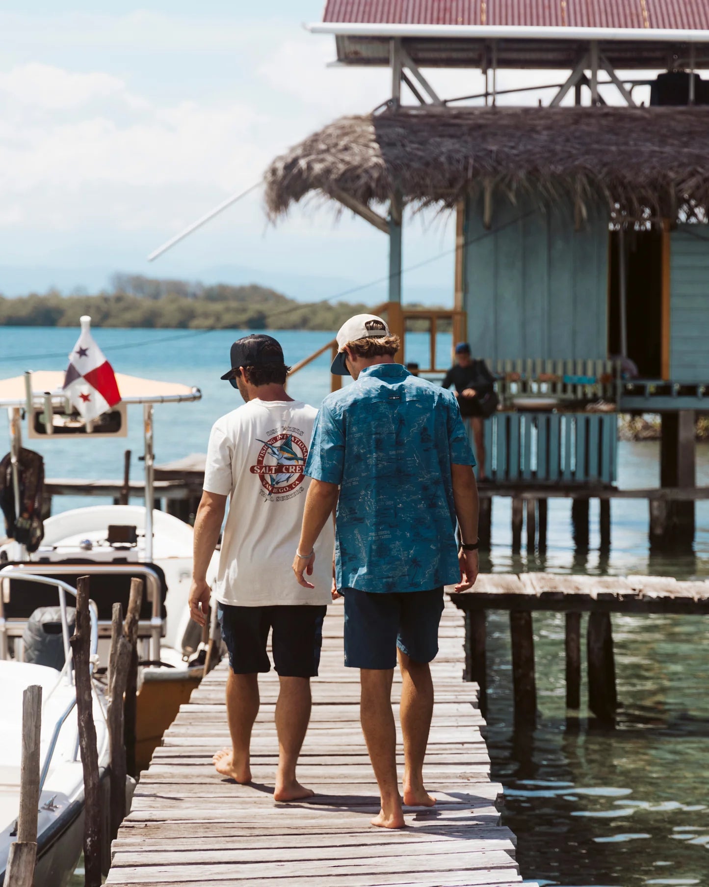 Salty Crew Seafarer S/S Tech Woven - Skiffergrå